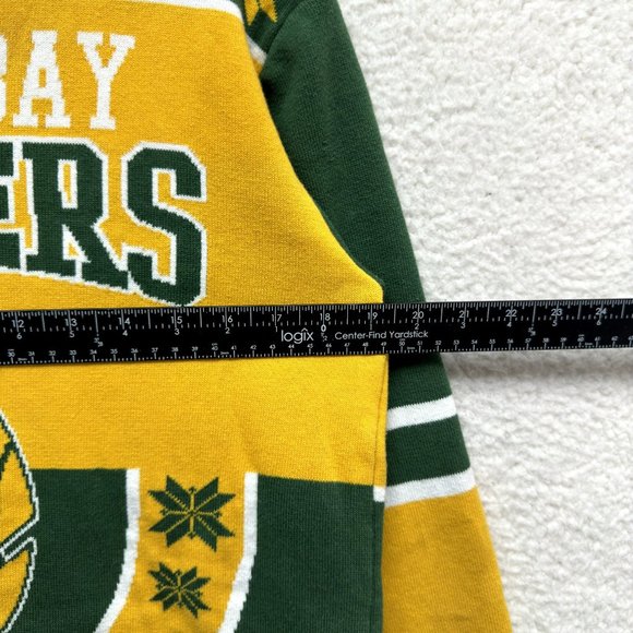 Green Bay Packers Ugly Christmas Sweater Mens M Medium NFL Team Apparel Pullover - Picture 7 of 10
